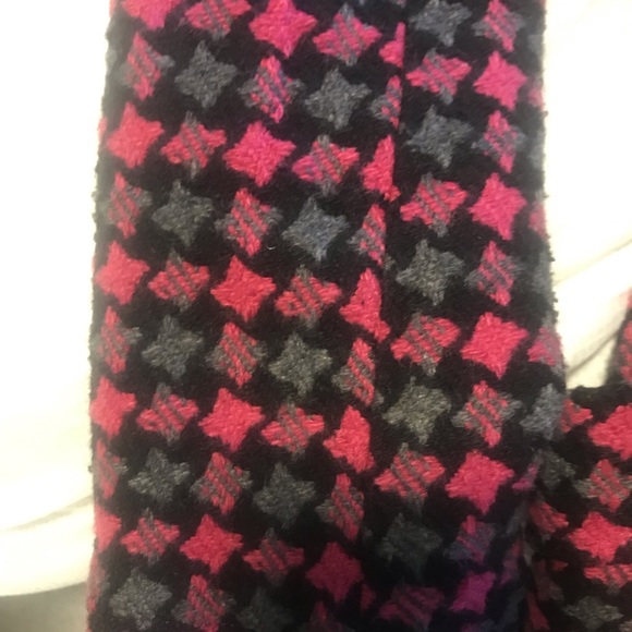 Beautiful Tweed 3/4 Length Jacket - Picture 2 of 2